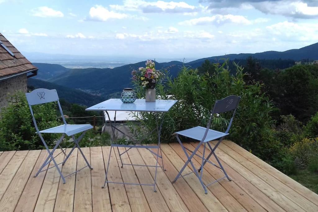 Apartamento Un Coin De Montagne Linthal Exterior foto