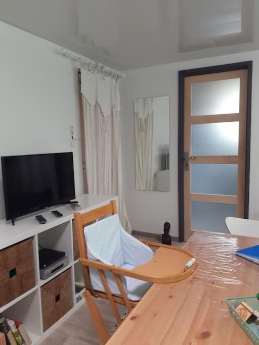 Apartamento Un Coin De Montagne Linthal Exterior foto
